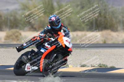 media/Oct-30-2025-Racers Edge (Thu) [[dabbdaf680]]/2-A Group/Session 5 (Turn 6)/